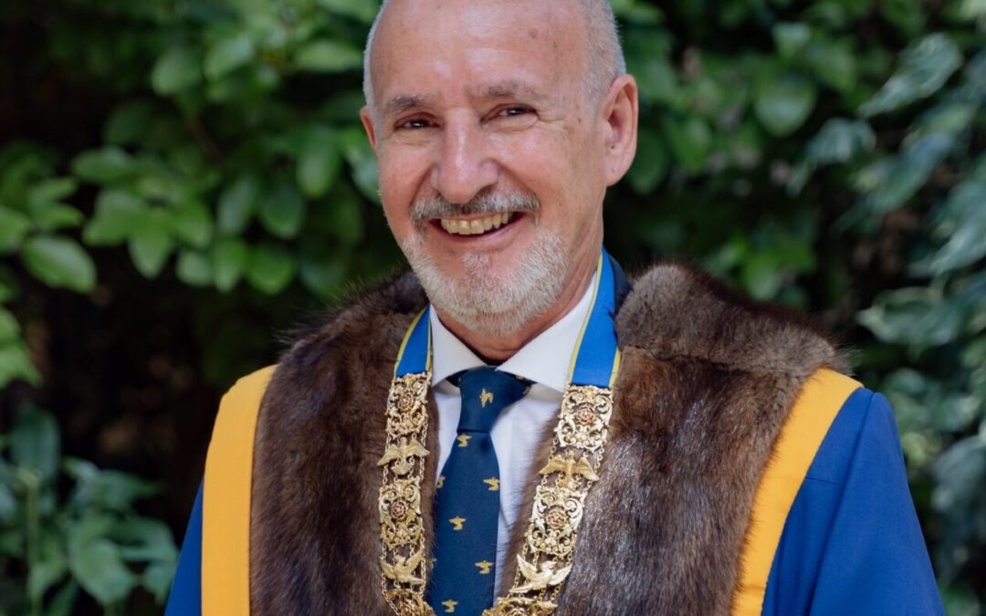 Doug installed as Master at Stationers’